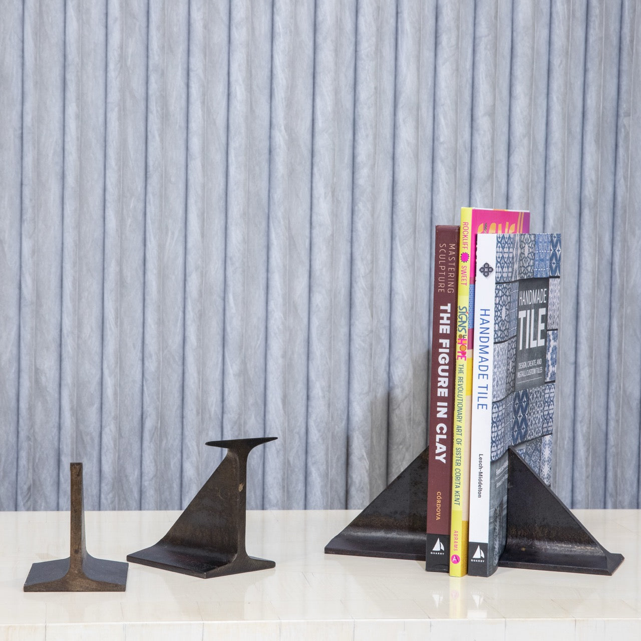 I-Beam Bookend (L/gunmetal finish)